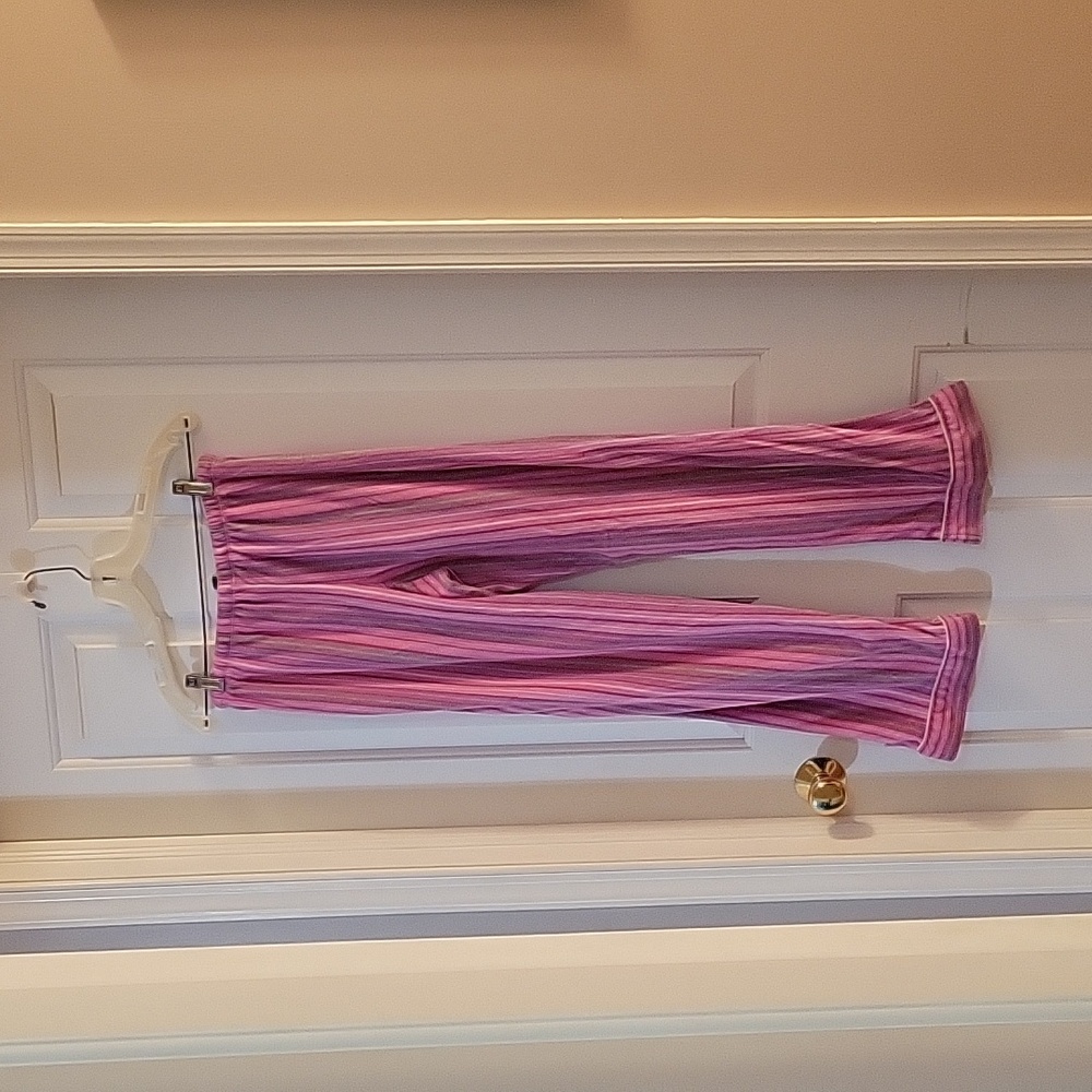 Pink striped fleece pajamas small - Picture 8 of 8